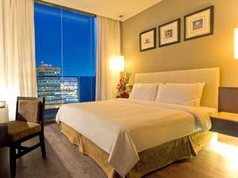 The B Hotel Alabang Muntinlupa City Buitenkant foto