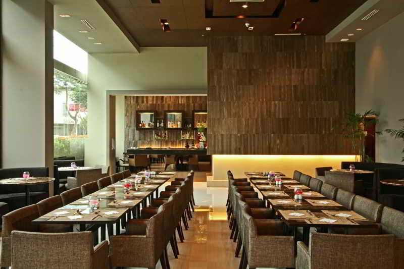 The B Hotel Alabang Muntinlupa City Buitenkant foto